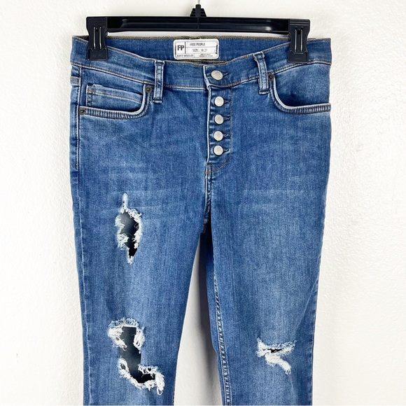 FREE PEOPLE Exposed Button Fly Intentionally Ripped Frayed Hem Jeans, Size 27 - Picture 7 of 12